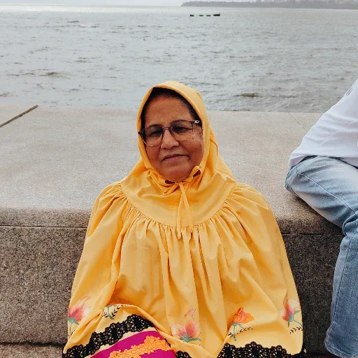 Rashida Husain